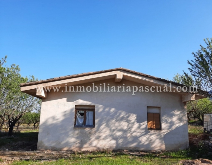 CASA DE CAMPO EN VENTA EN LA PLANA DE MURO