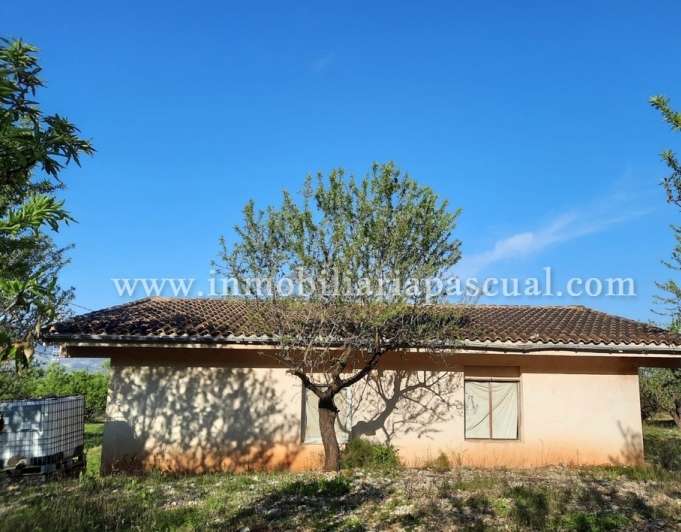 CASA DE CAMPO EN VENTA EN LA PLANA DE MURO