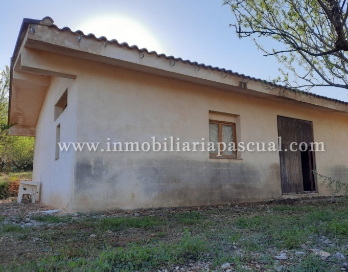 CASA DE CAMPO EN VENTA EN LA PLANA DE MURO