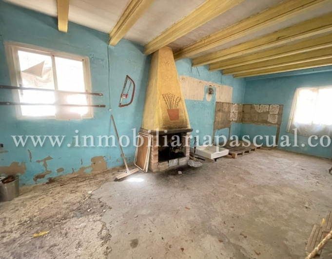 CASA DE CAMPO EN VENTA EN MURO-AGRES