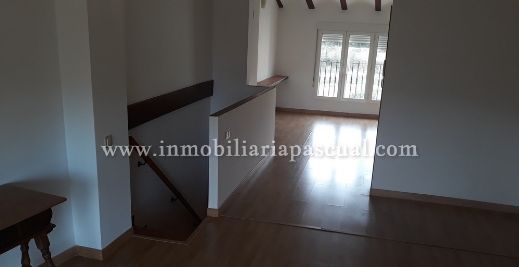 EINFAMILIENHAUS ZUM VERKAUF IN MURO DE ALCOY