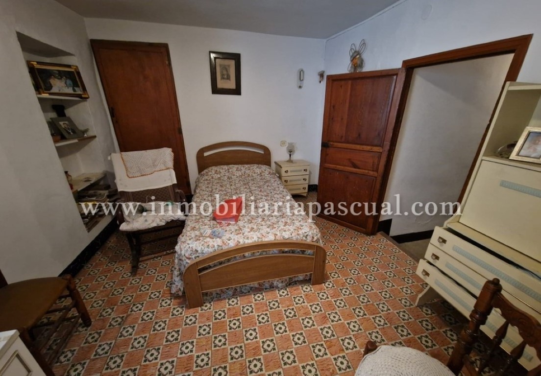 SE VENDE CASA UNIFAMILIAR EN COCENTAINA