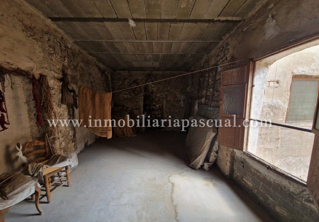 SE VENDE CASA UNIFAMILIAR EN COCENTAINA