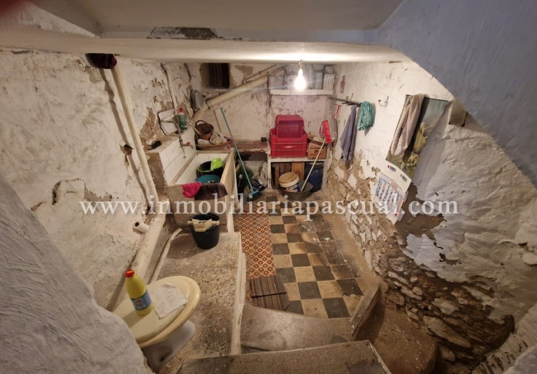 SE VENDE CASA UNIFAMILIAR EN COCENTAINA