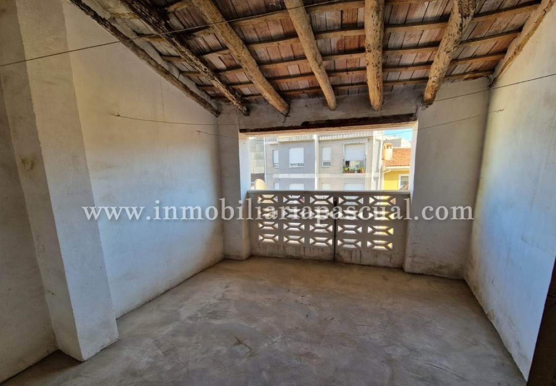 SE VENDE CASA UNIFAMILIAR EN COCENTAINA