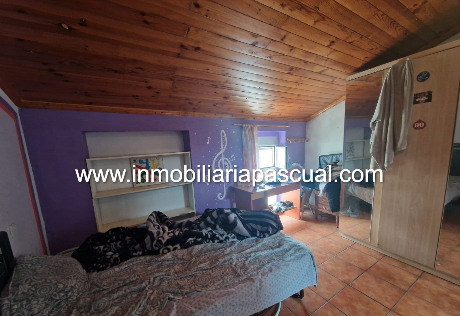 SE VENDE CASA ADOSADA UNIFAMILIAR EN MURO DE ALCOY 