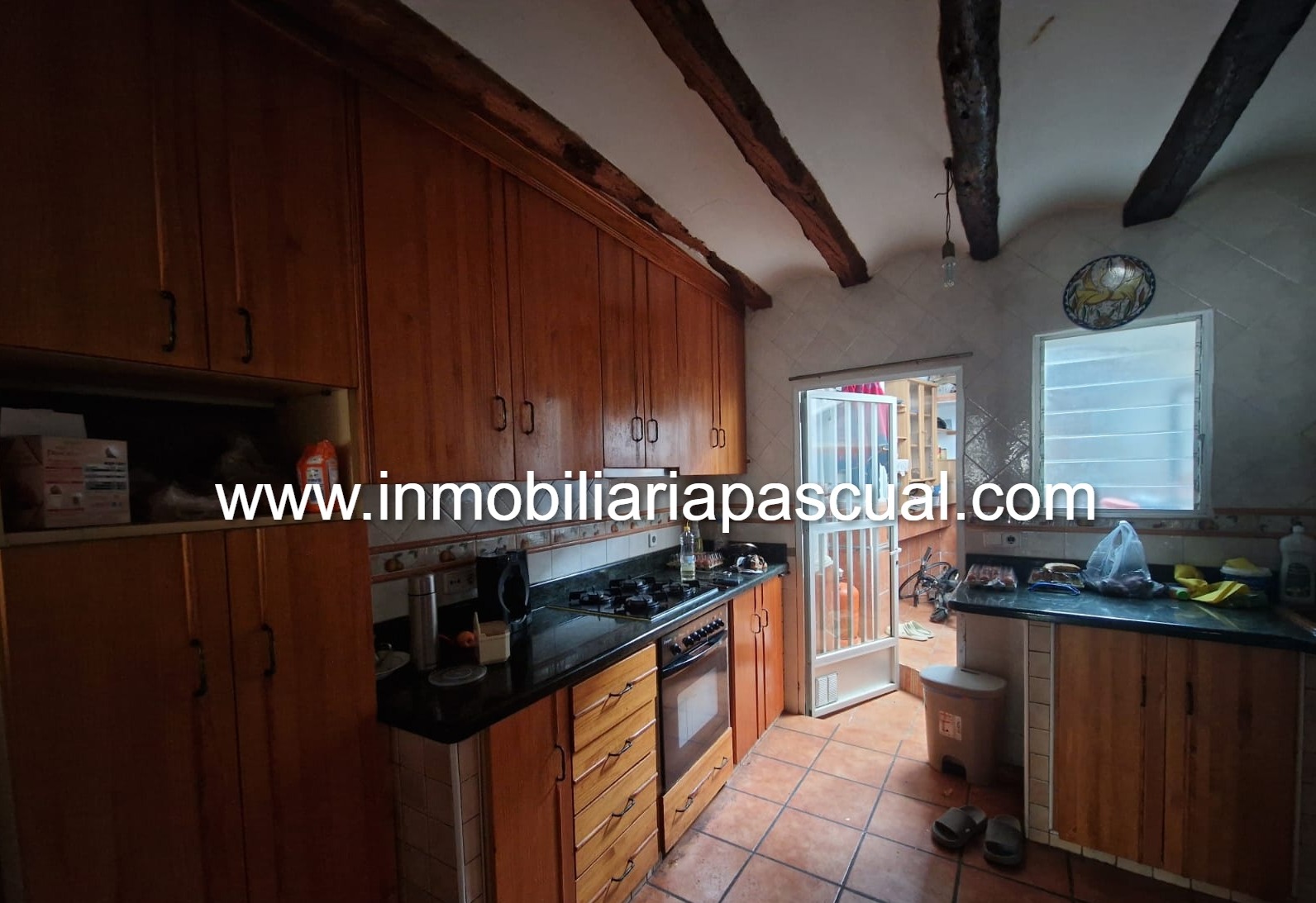 SE VENDE CASA ADOSADA UNIFAMILIAR EN MURO DE ALCOY 
