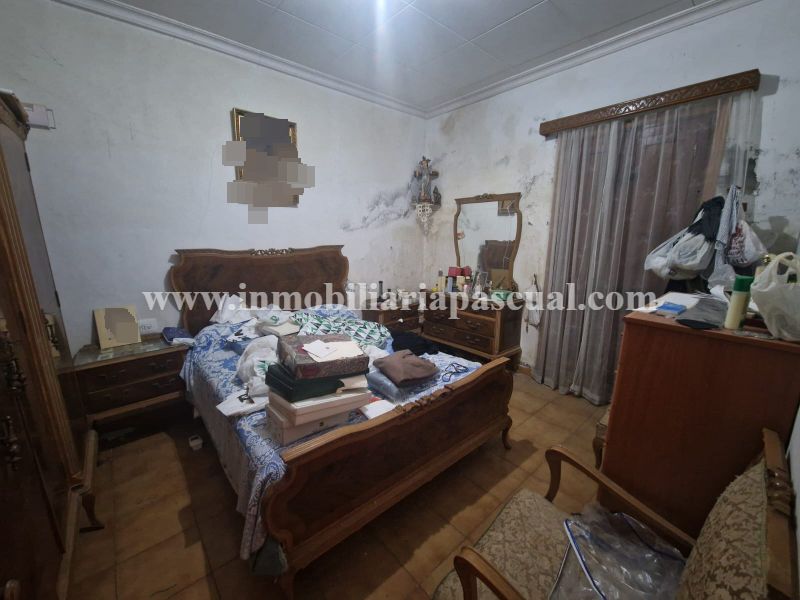 SELGES ENEBOLIG I BENIARRES