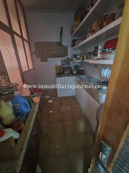 SELGES ENEBOLIG I BENIARRES