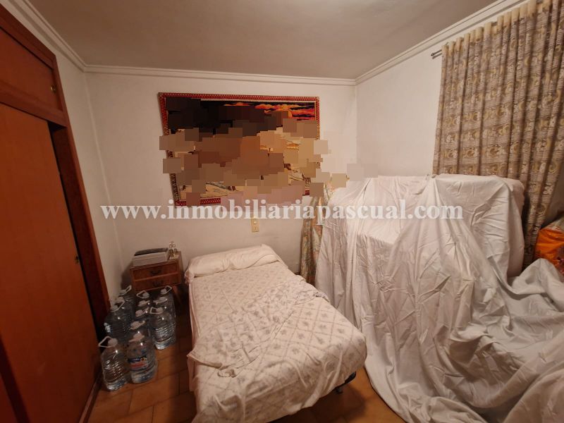SE VENDE CASA UNIFAMILIAR EN MURO DE CALCOY 