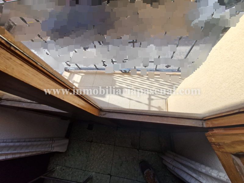 SE VENDE CASA UNIFAMILIAR EN MURO DE CALCOY 