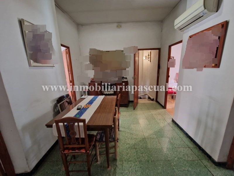 SE VENDE CASA UNIFAMILIAR EN MURO DE CALCOY 