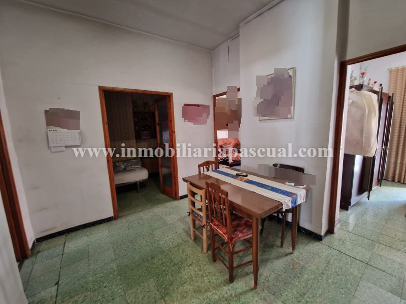 SE VENDE CASA UNIFAMILIAR EN MURO DE CALCOY 