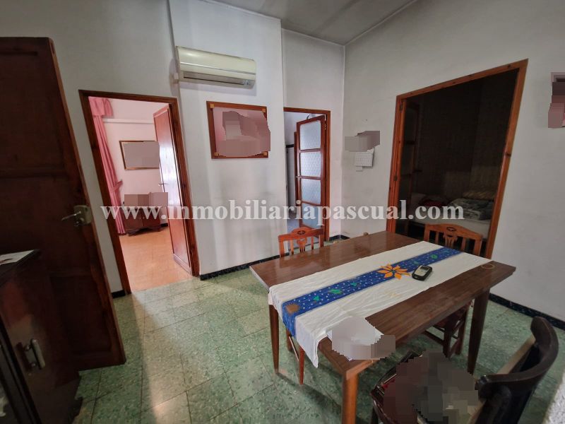 SE VENDE CASA UNIFAMILIAR EN MURO DE CALCOY 