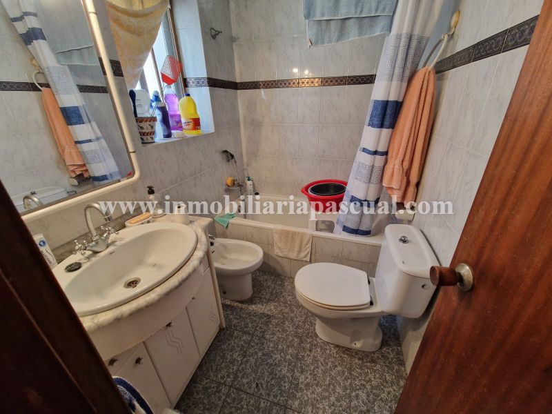 SE VENDE CASA UNIFAMILIAR EN MURO DE CALCOY 