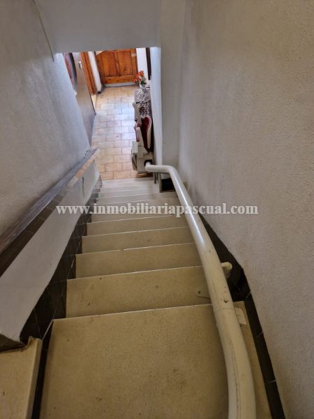 SE VENDE CASA UNIFAMILIAR EN MURO DE CALCOY 