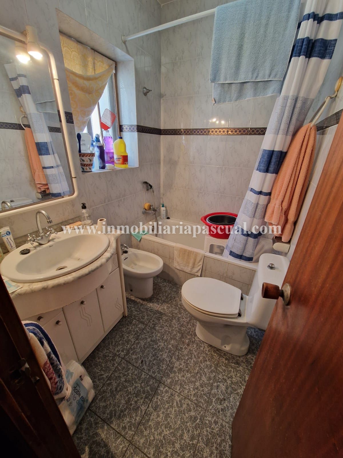 SE VENDE CASA UNIFAMILIAR EN MURO DE CALCOY 
