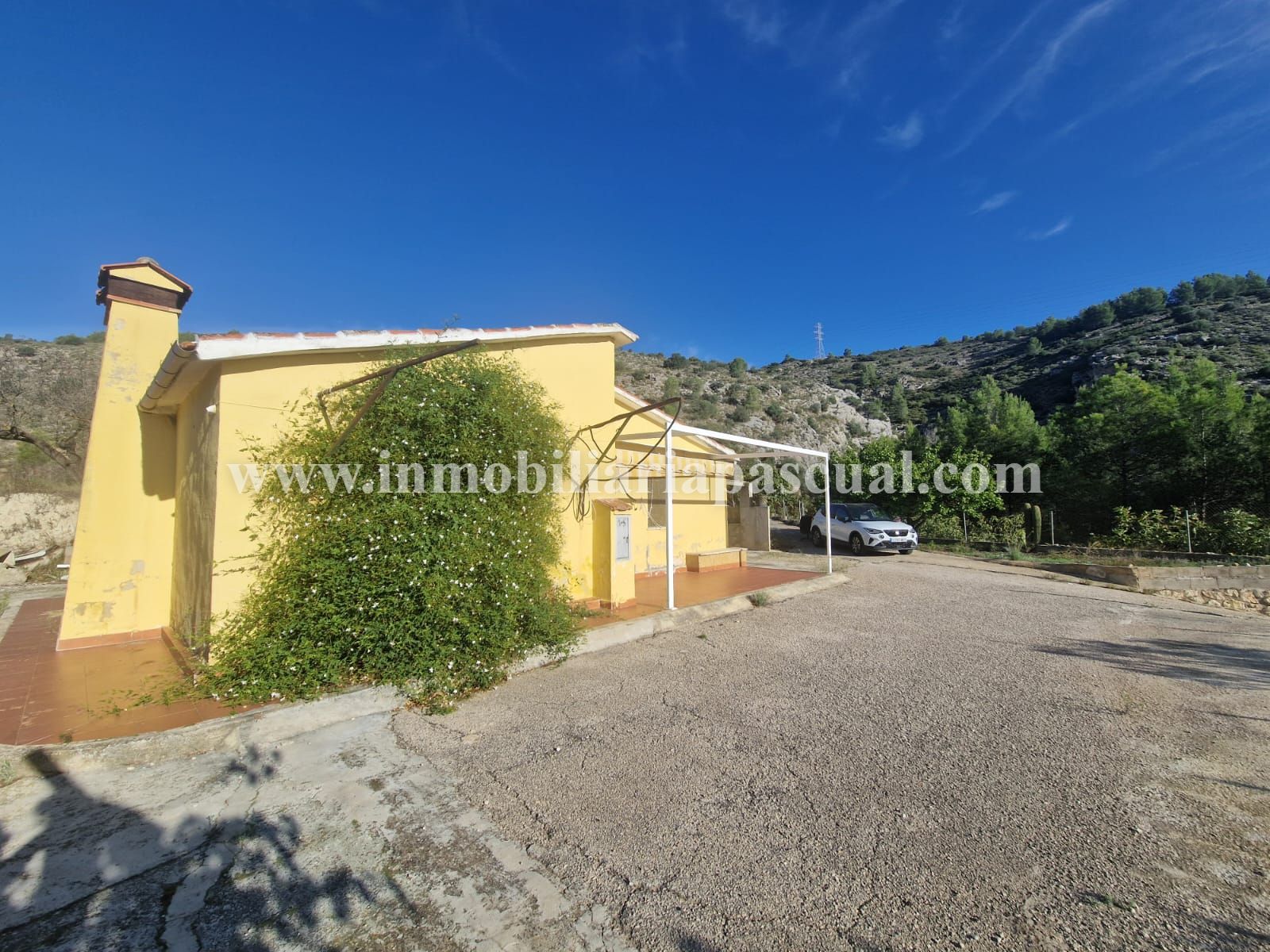 COUNTRY HOUSE FOR SALE IN MURO DE ALCOY