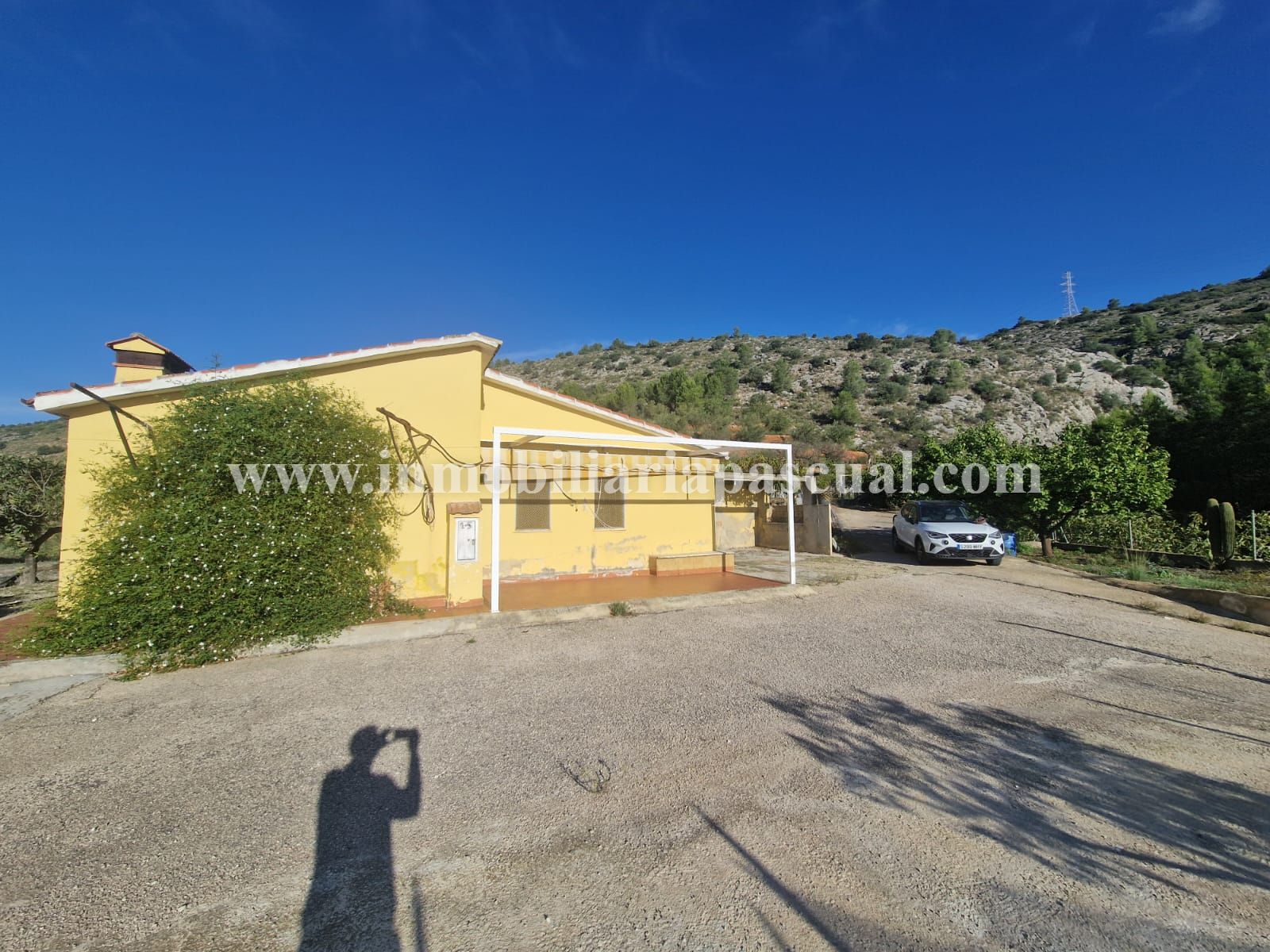 COUNTRY HOUSE FOR SALE IN MURO DE ALCOY