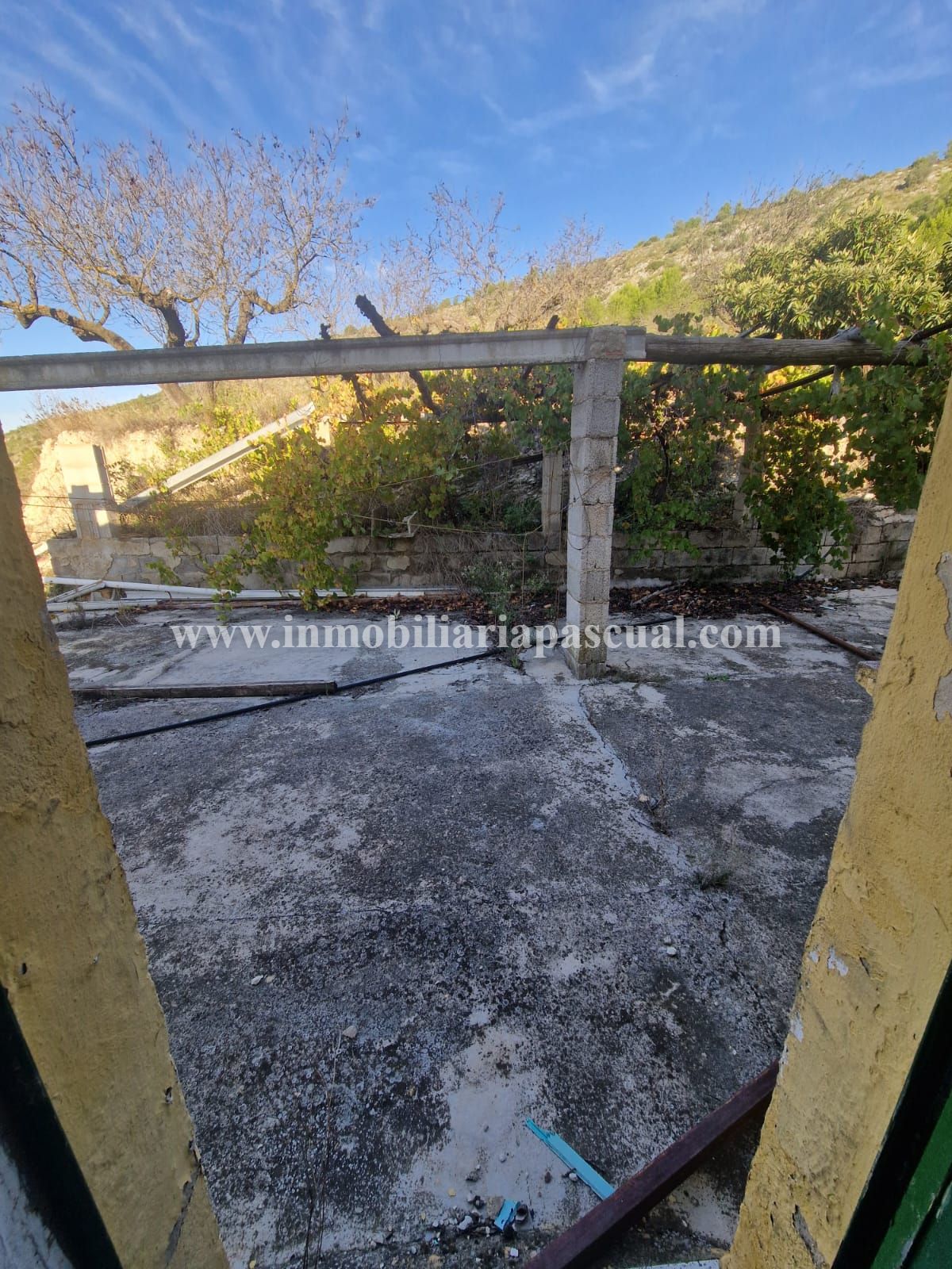 COUNTRY HOUSE FOR SALE IN MURO DE ALCOY