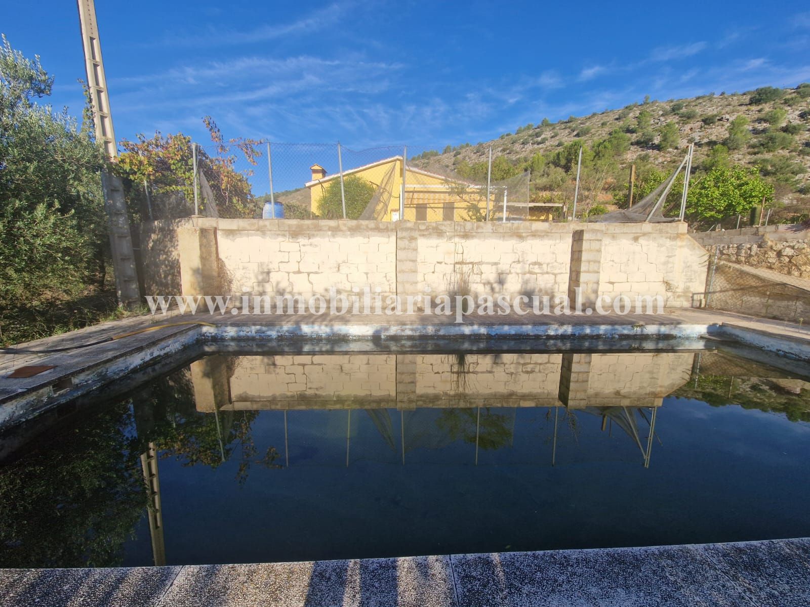 COUNTRY HOUSE FOR SALE IN MURO DE ALCOY