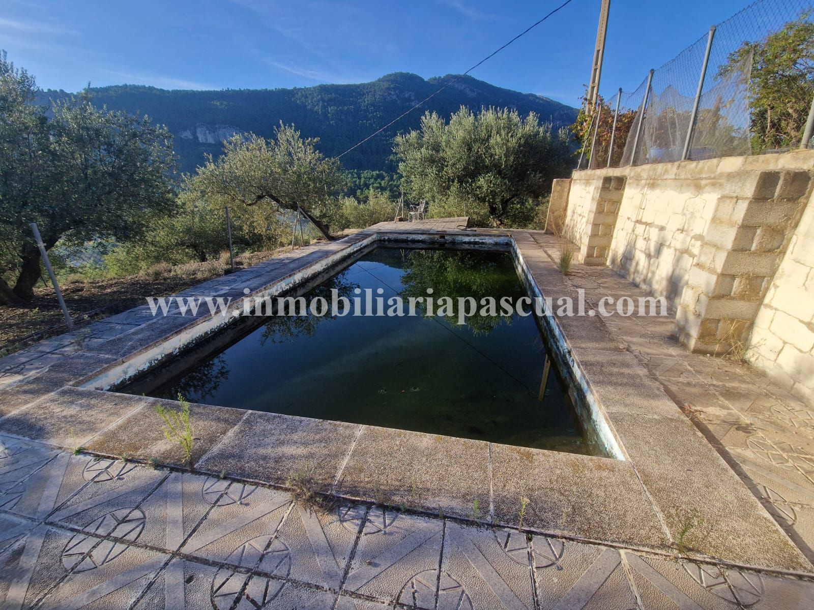 COUNTRY HOUSE FOR SALE IN MURO DE ALCOY