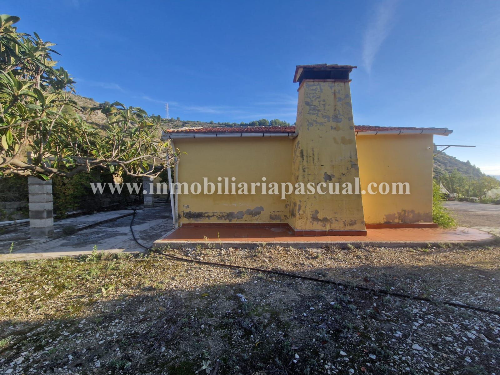 COUNTRY HOUSE FOR SALE IN MURO DE ALCOY