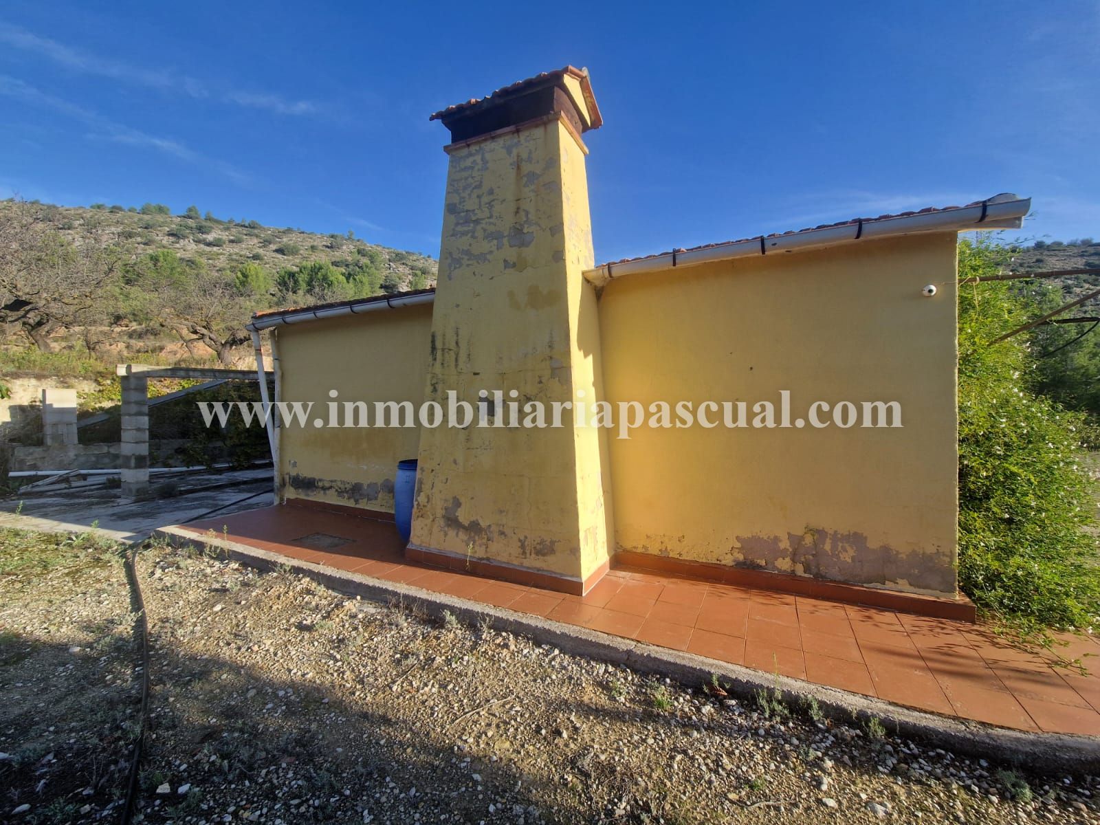 COUNTRY HOUSE FOR SALE IN MURO DE ALCOY