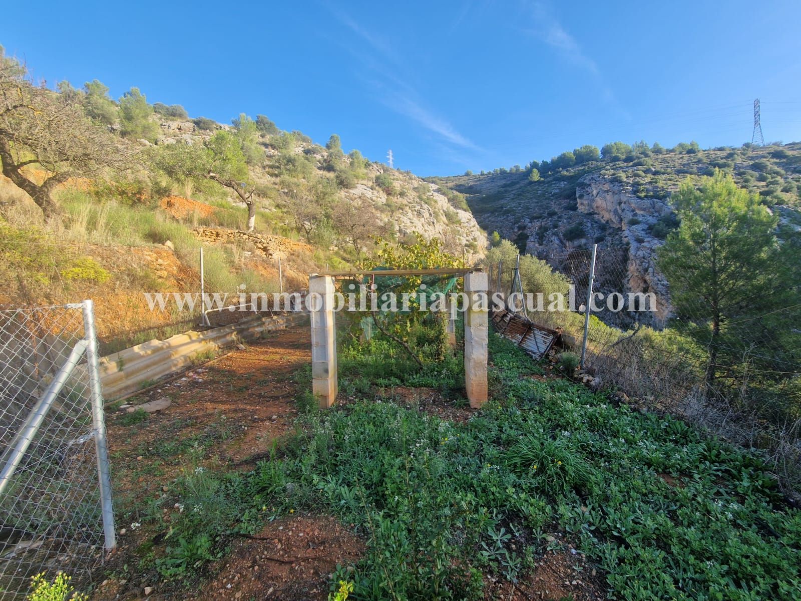 COUNTRY HOUSE FOR SALE IN MURO DE ALCOY