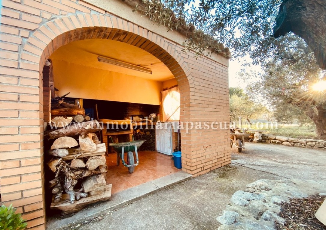 COUNTRY HOUSE FOR SALE IN BENIMARFULL