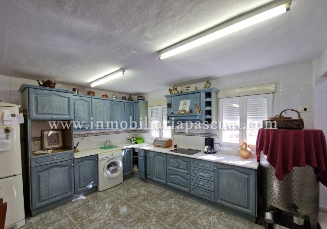 COUNTRY HOUSE FOR SALE IN COCENTAINA