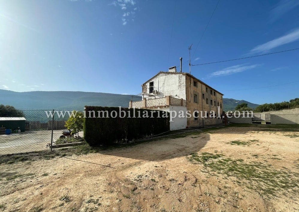 SE VENDE MASÍA EN ALCOY