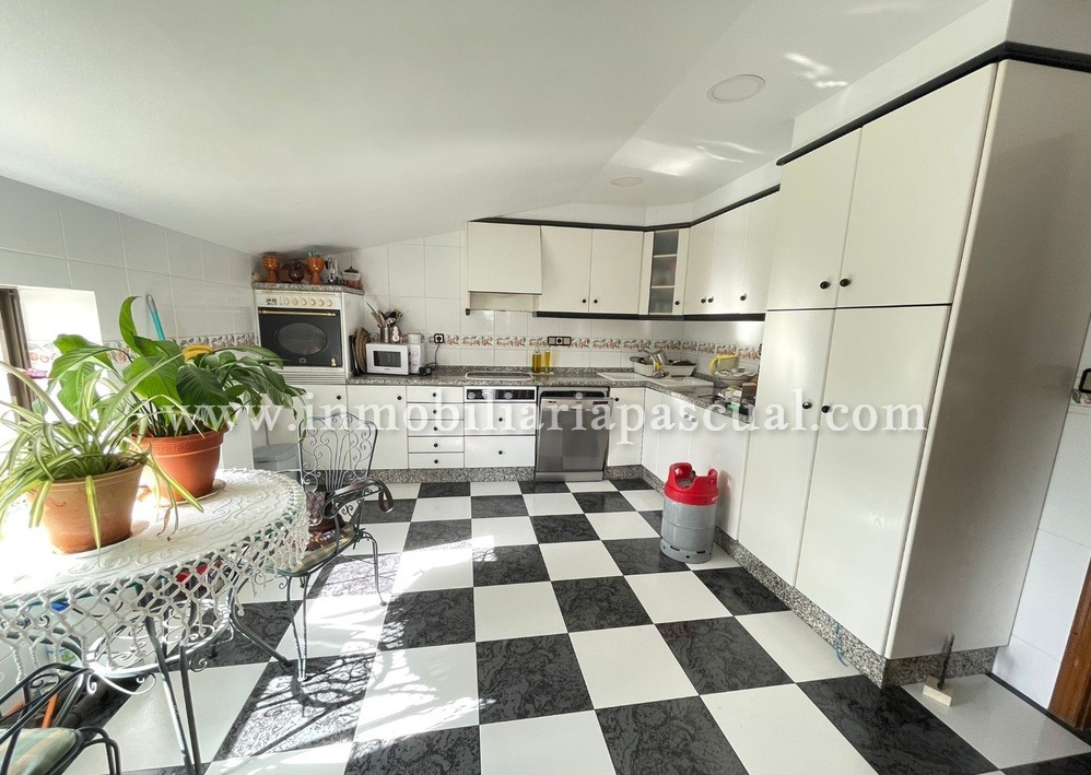 SE VENDE MASÍA EN ALCOY