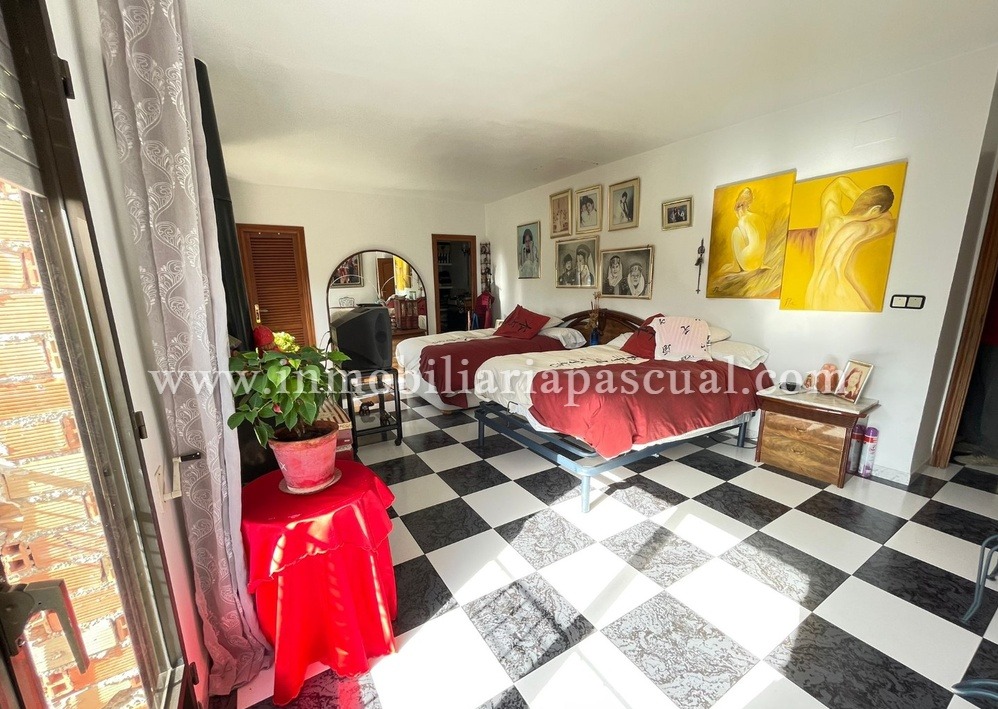 SE VENDE MASÍA EN ALCOY